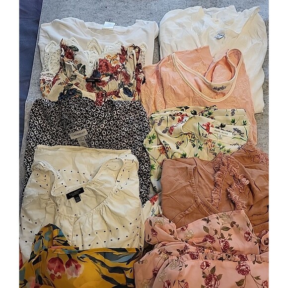 11 Women's Sz 2x Clothing Items Mixed Styles & Brands For 1 Low Price *READ - Picture 2 of 14